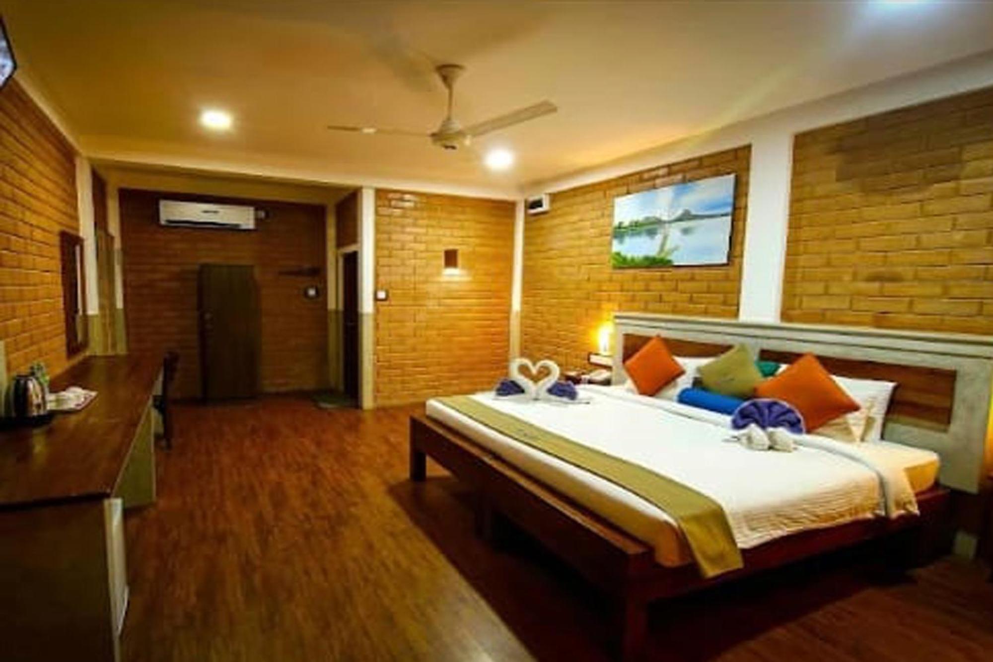 Green View Safari Paradise Hotel อุดาวาลาเว ภายนอก รูปภาพ